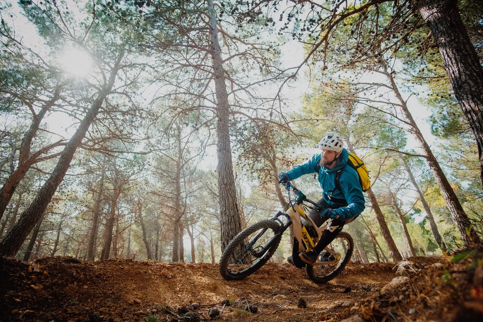 The Greyp G6 electric-assist bikes come with front and rear suspension with 150 mm of travel