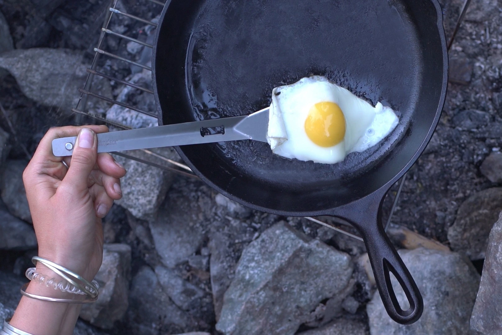 Full Windsor, the outdoor company behind The Splitter, has turned to Kickstarter to gather funds for production