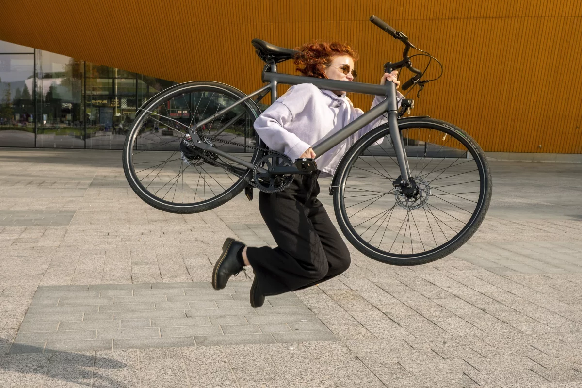 The Equal bike tip the scales at under 15 kg