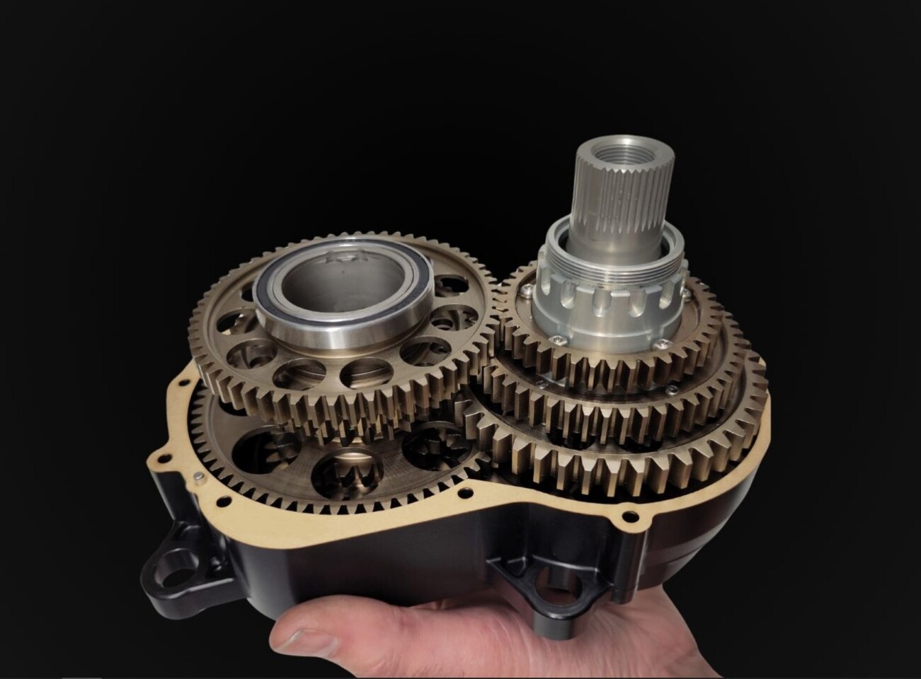The GD8 unit houses a 250-watt motor and eight gears selected by electronic shifting