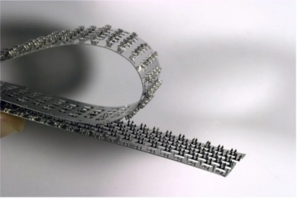 Metaklett steel hook-and-loop fastener