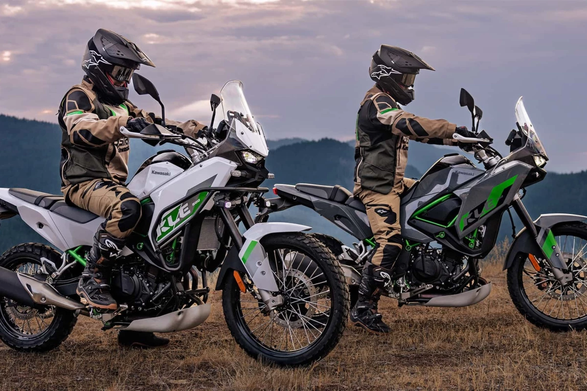 The KLE 500 boasts no-nonsense specs, solid underpinnings, and an understated ADV design