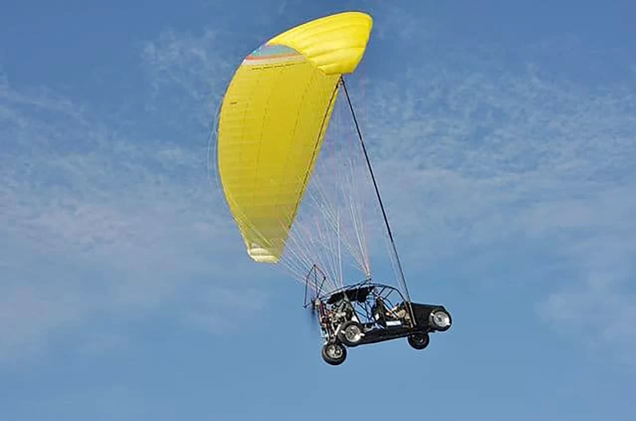 The Maverick: a simple, practical flying car design