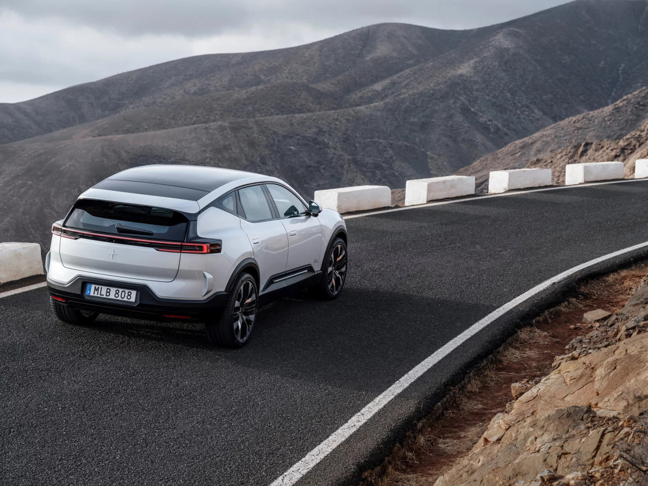 On the road in the Polestar 3