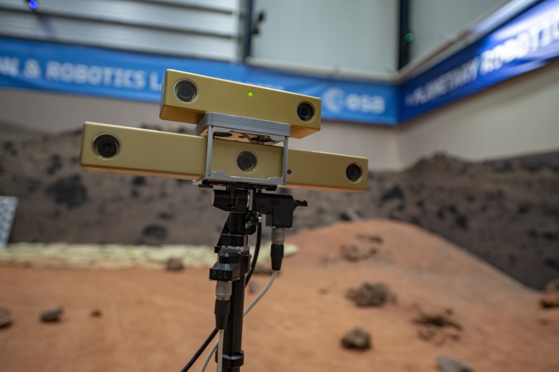 The ExoMars rover will be equipped with stereo navigation cameras for digital mapping