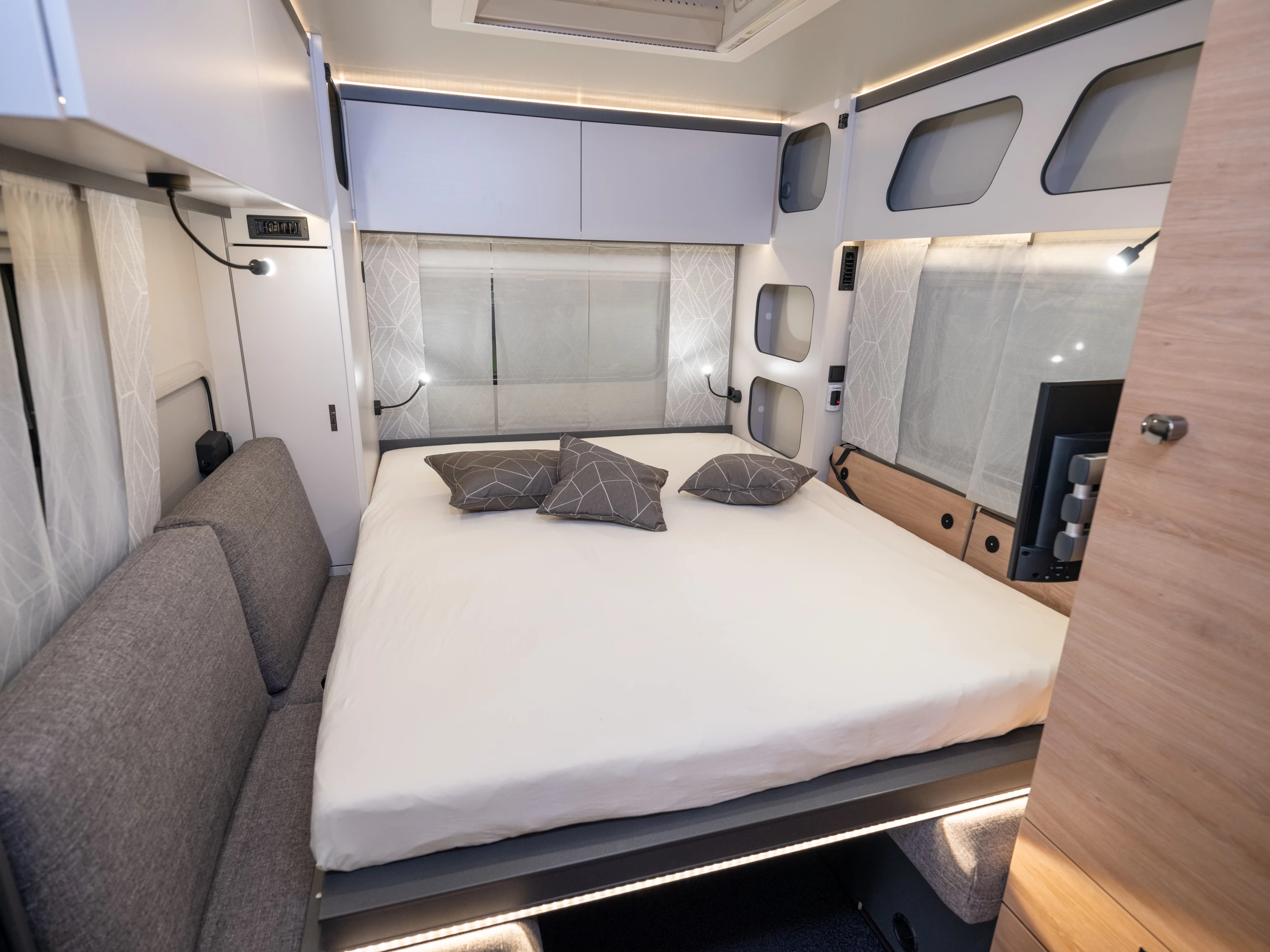 Murphy bed dropped down in the Yaseo 340 PX