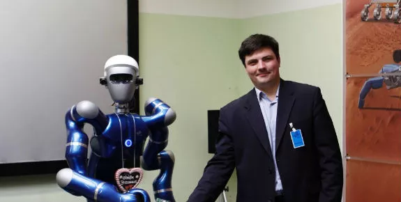 Ford is studying systems used in the JUSTIN Humanoid robot to improve vehicle-to-vehicle communication