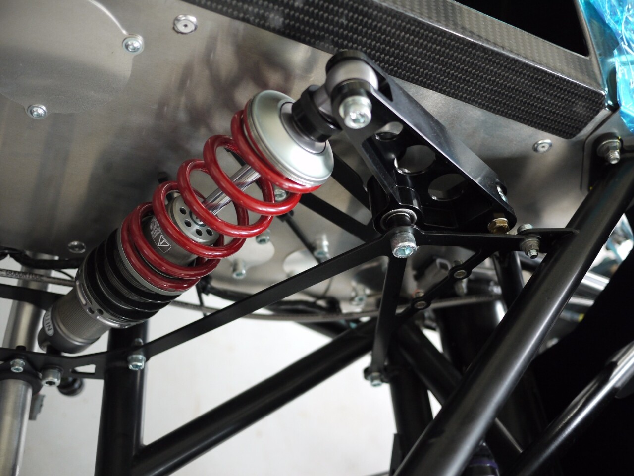 The suspension is highly adjustable, helping the driver get the right ride