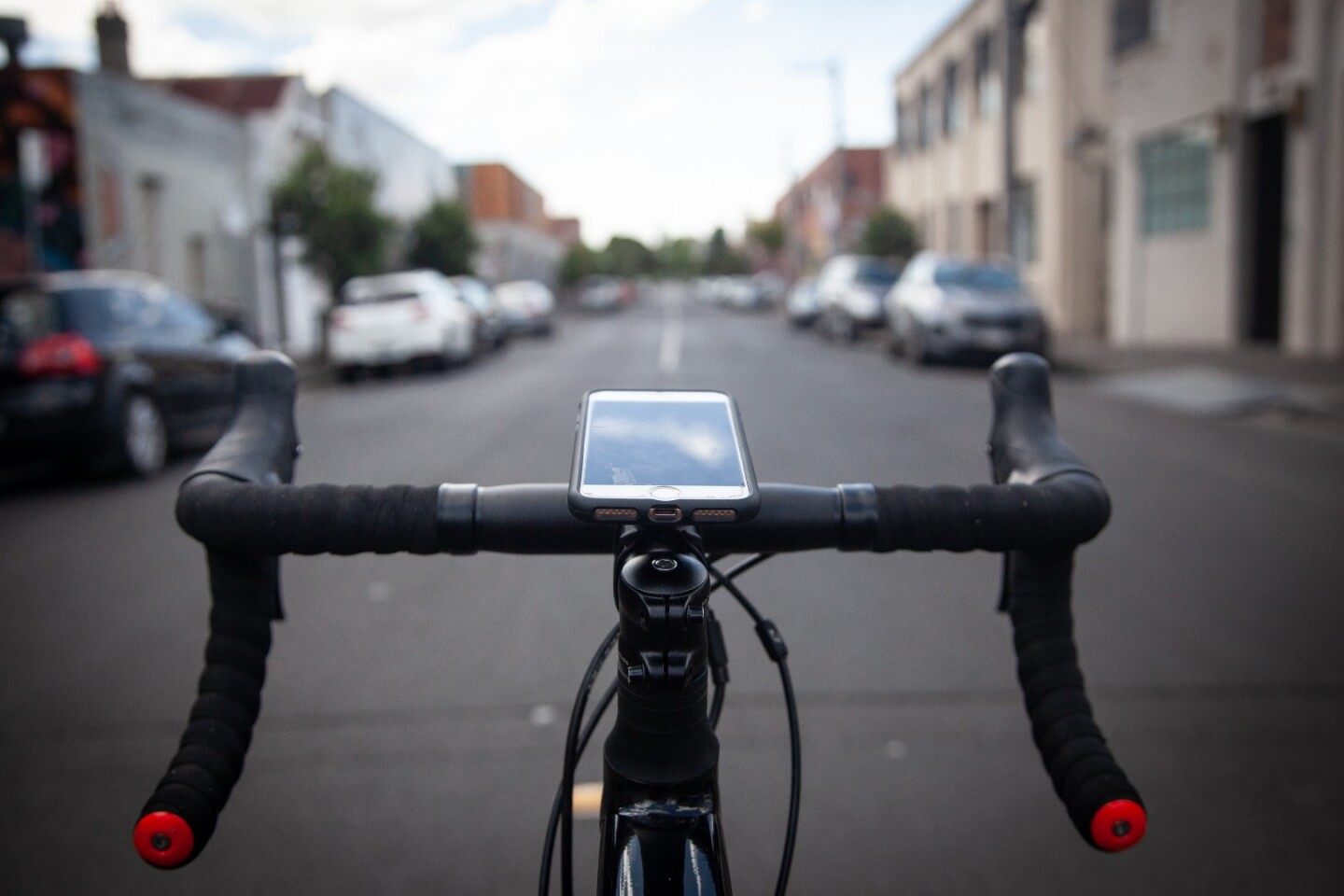 The Quad Lock proved incredibly secure over almost 1,000 miles of cycling