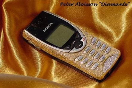 A Nokia 8210 that has been glitzed by Peter Aloisson