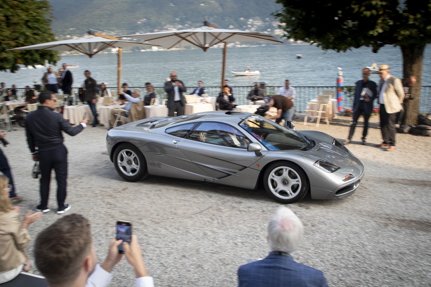 Awarded for the most exciting design, the Trofeo Auto & Design went to the 1995 McLaren F1 Coupé, of Ahmad Gozal (AE).