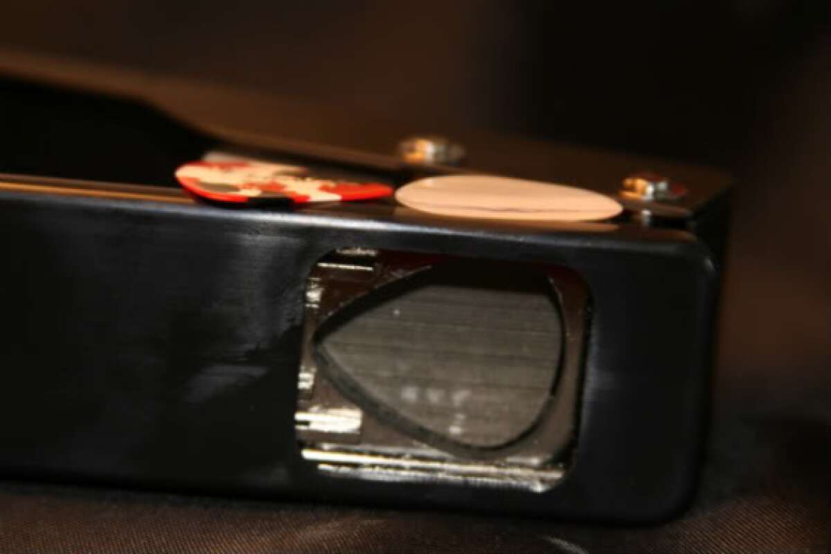 Pick Punch DIY guitar picks