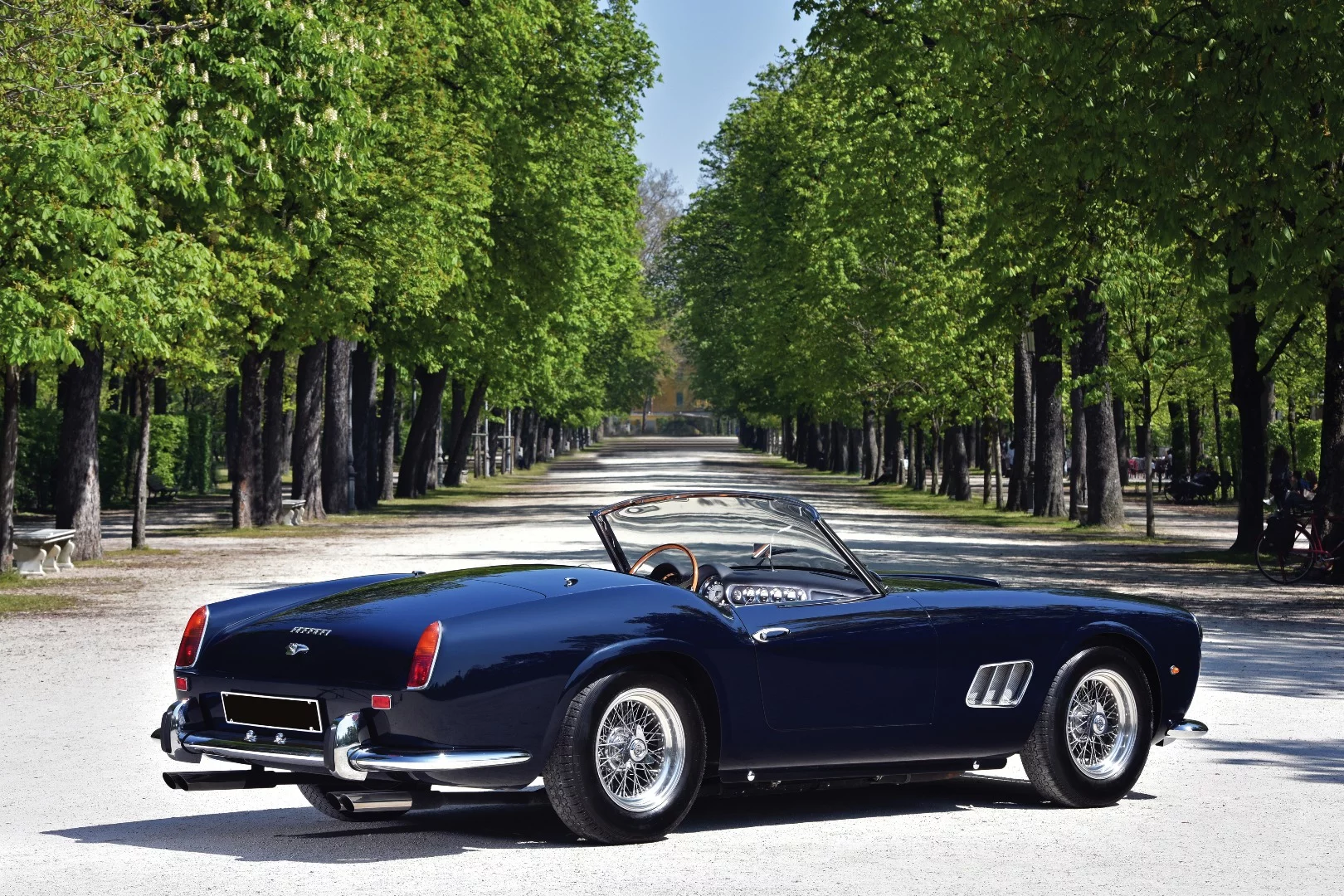 This 1961 Ferrari 250 GT SWB California Spider by Scaglietti is estimated to fetch between €11,000,000 and €13,000,000. If it sells for close to its upper estimate, it will become one of the top ten cars ever sold at auction. The world record for a Ferrari 250 GT California Spider was achieved earlier this year when the spider formerly owned by actor Alain Delon was auctioned as part of the Baillon Collection for US$18,450,000 (sold for EUR16,300,000) Photo: Tim Scott