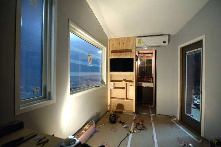 Building the tiny house
