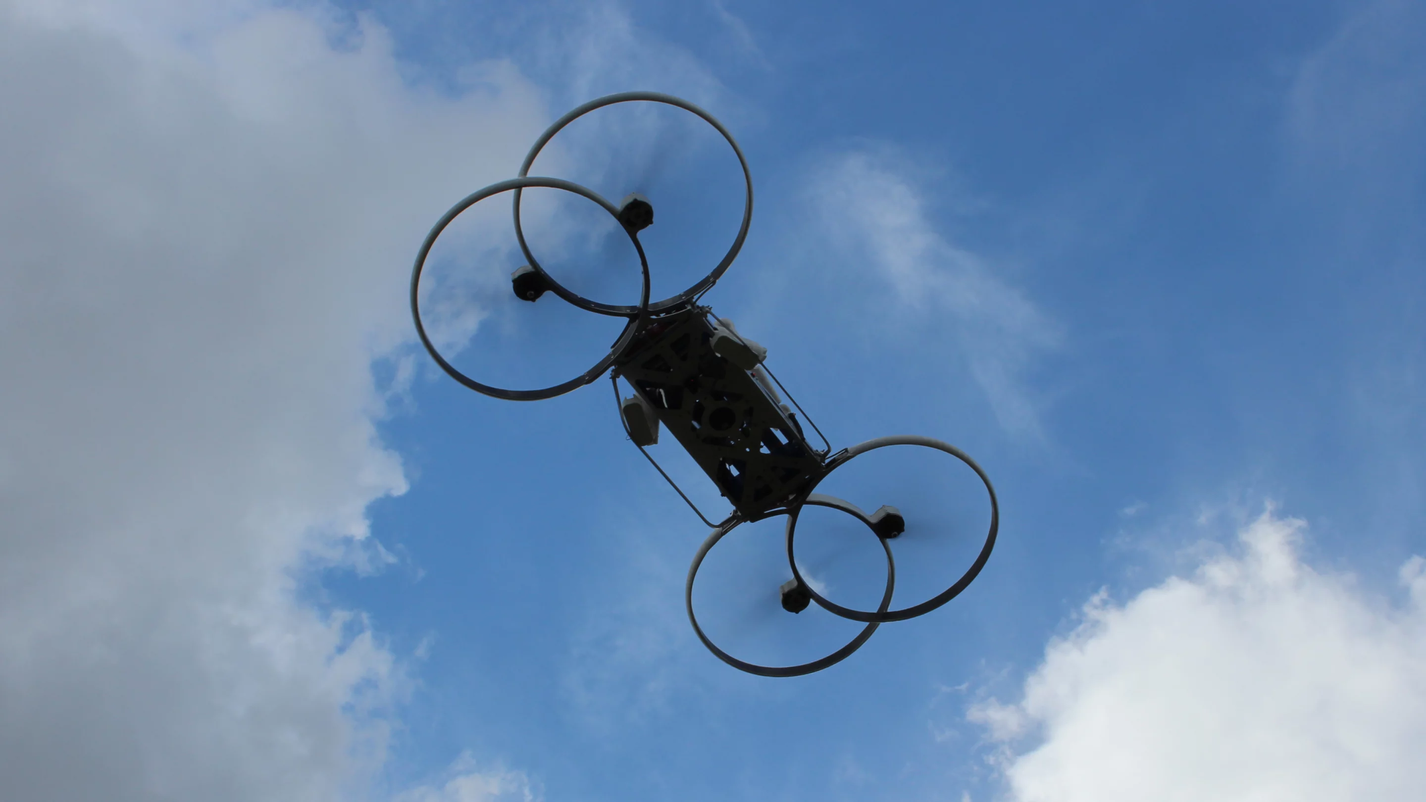 The quadrotor design affords the vehicle significant stability (Photo: Chris Wood/Gizmag)