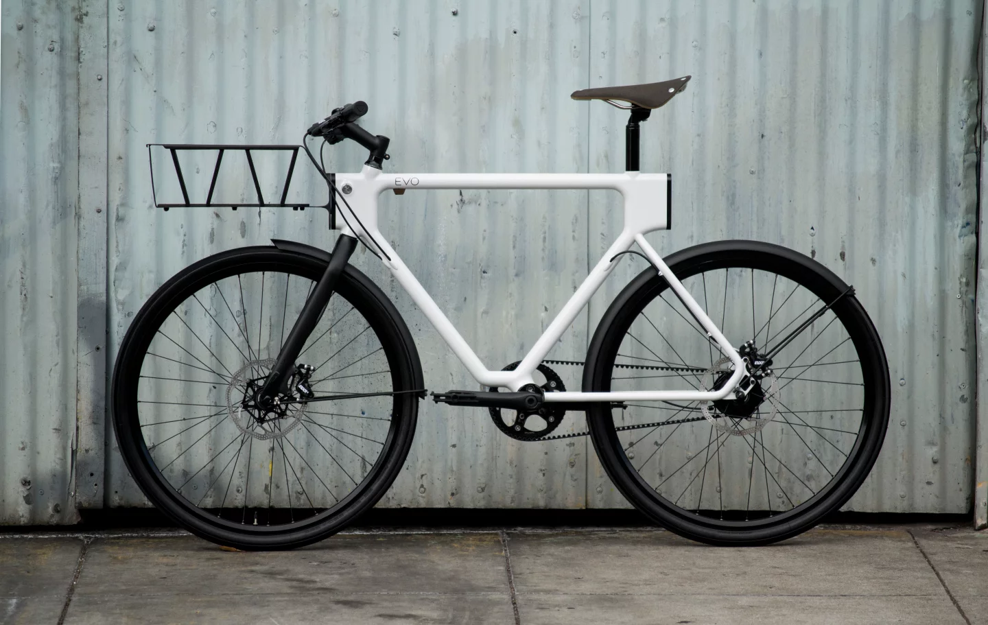 HUGE Design/4130 Cycle Works' San Francisco-designed EVO