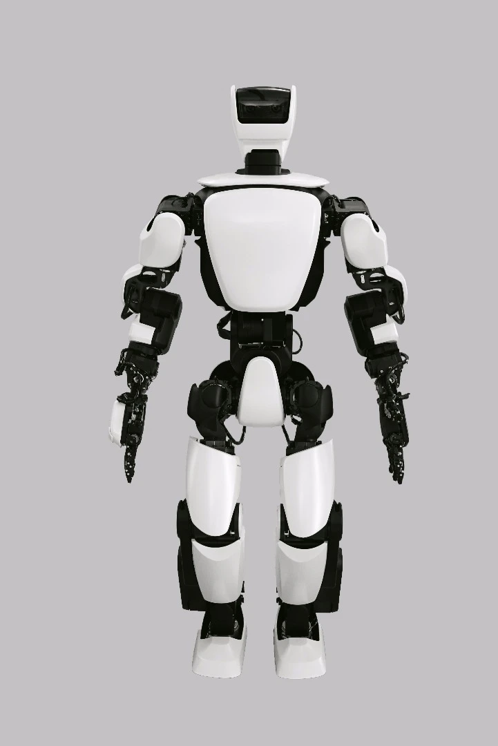 The T-HR3 stands 60 inches tall, weighs 165 lb and features 29 body parts
