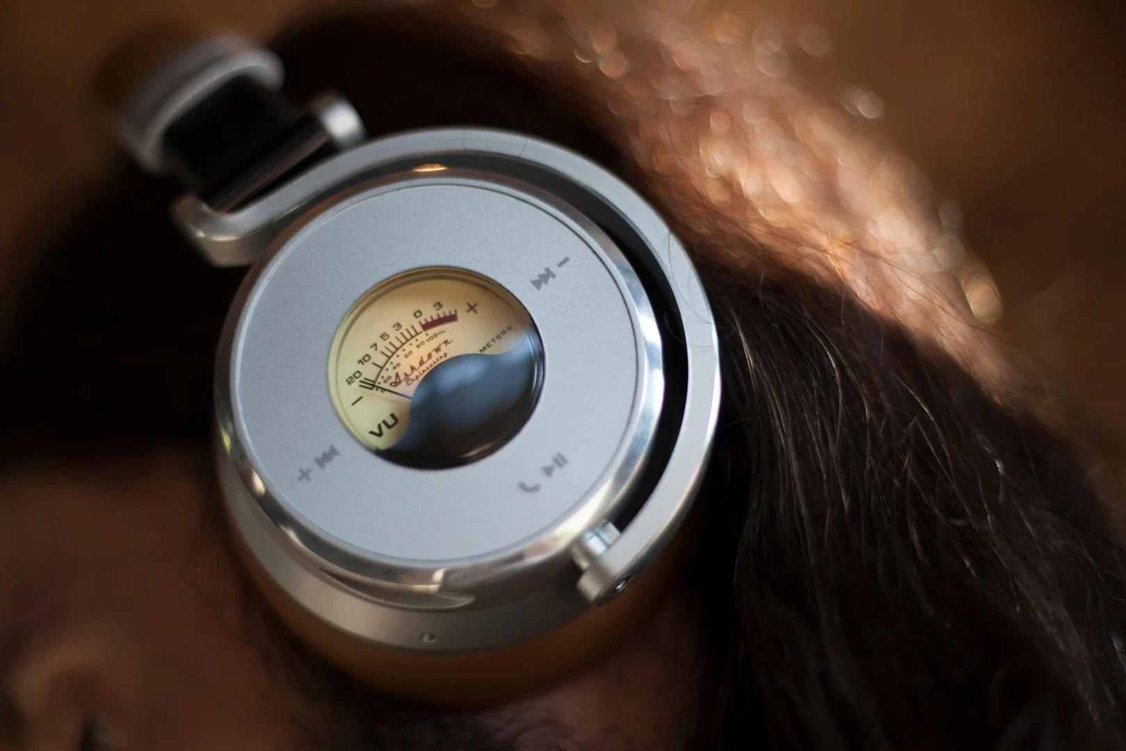 The OV-1B wireless headphones from Meters Music are currently up for pre-order