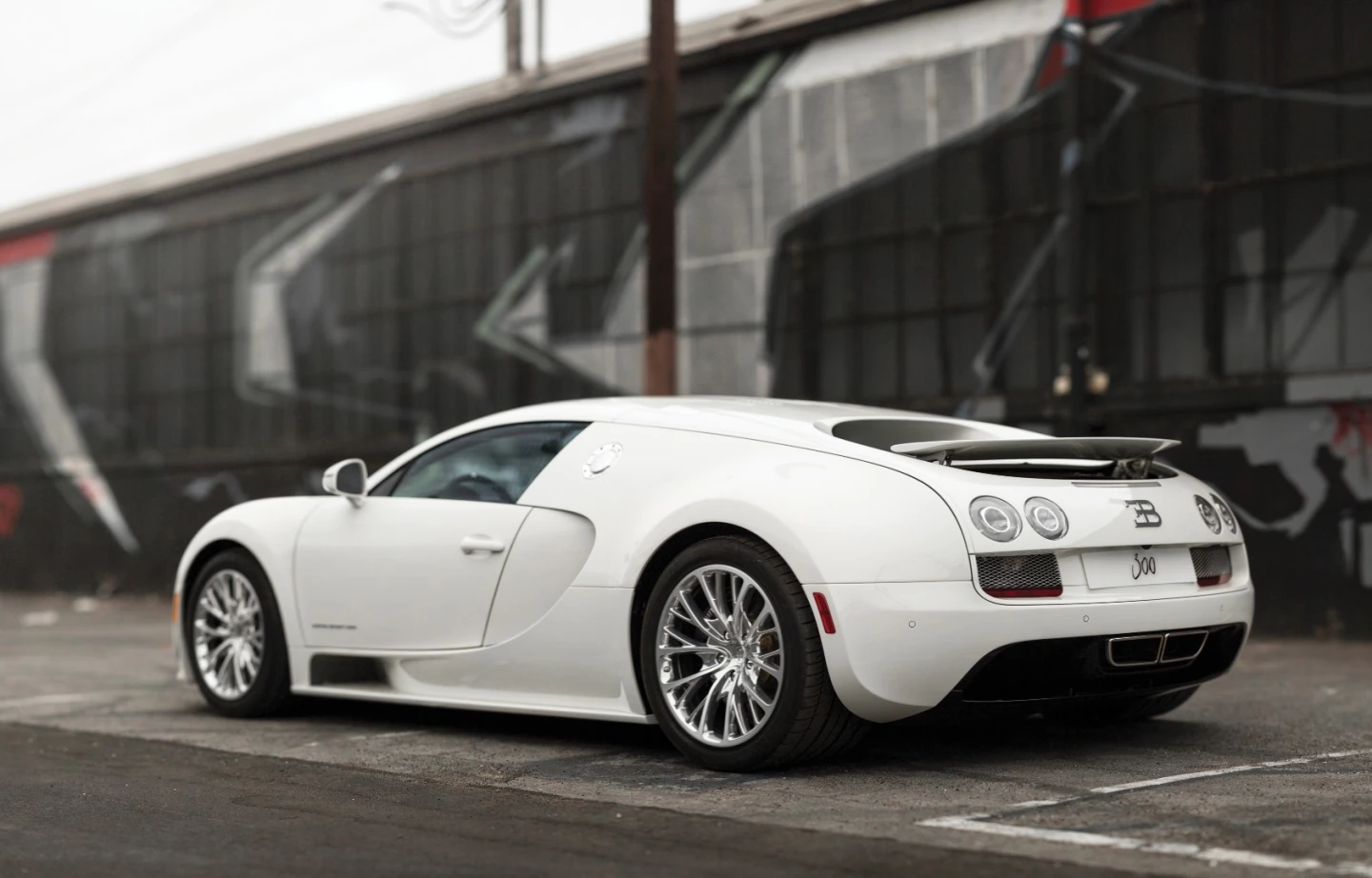 This 2013 Bugatti Veyron 16.4 Super Sport 300 sold for $ 2,090,000