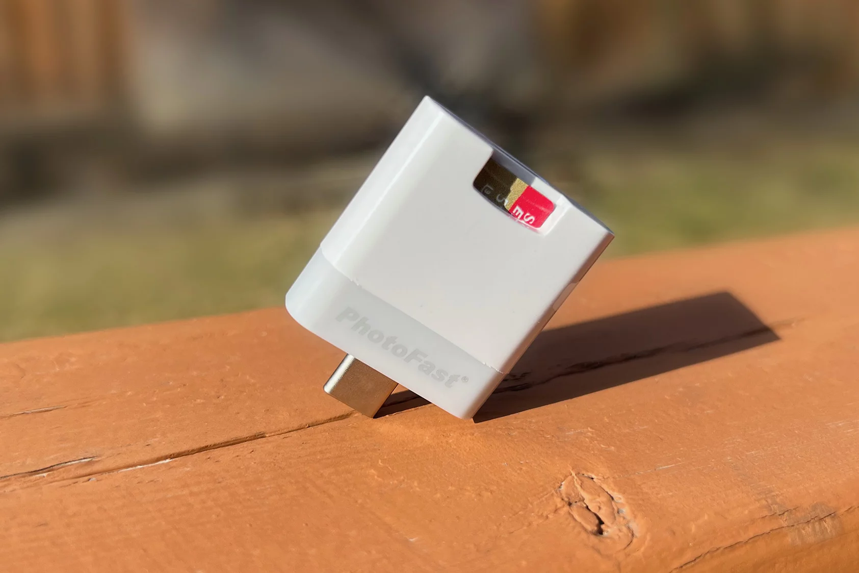 The PhotoCube PD+ stores smartphone data on a swappable user-supplied microSD card of up to 2TB in capacity