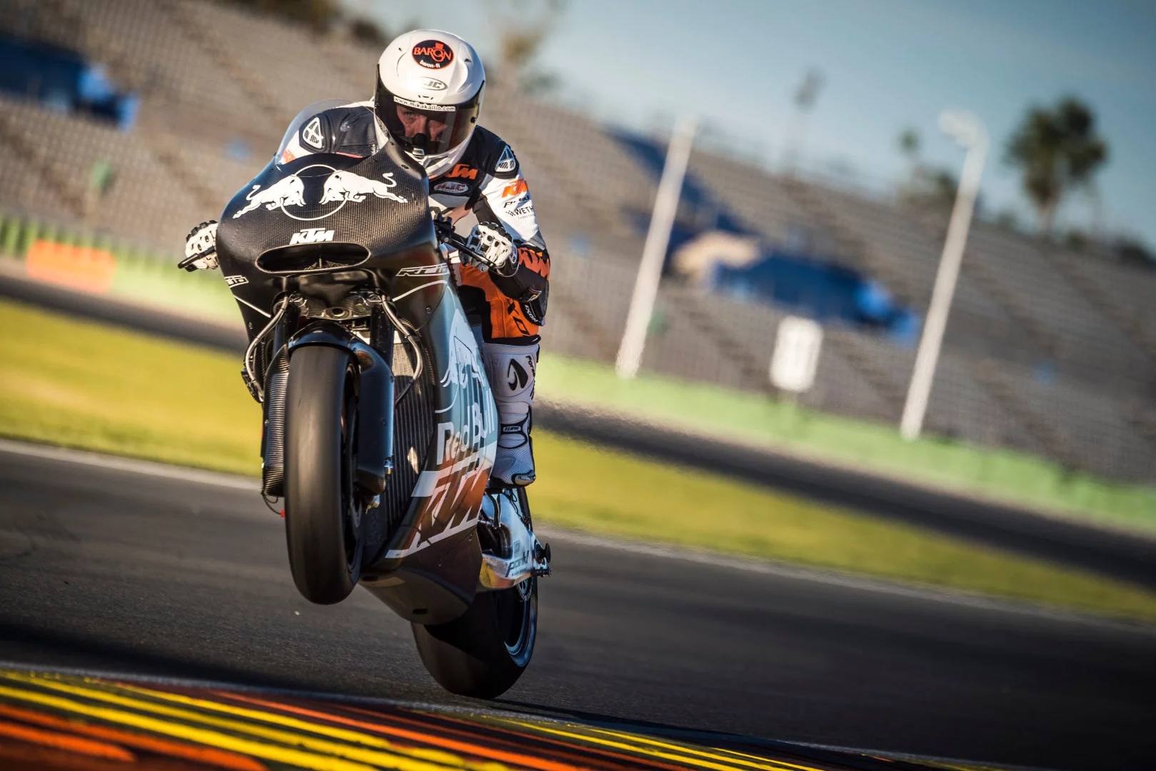 KTM Factory Racing, RC16 with test rider Mika Kallio