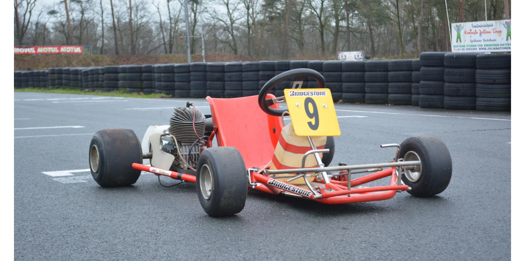 If Bonhams' estimated sale price of €24,000 to €28,000 for Ayrton Senna's 1981 DAP KART is accurate, it will be one of the cheapest Senna memorabilia items ever sold. That's US$27,000 to US$32,000 given the favorable USD exchange rates at present.