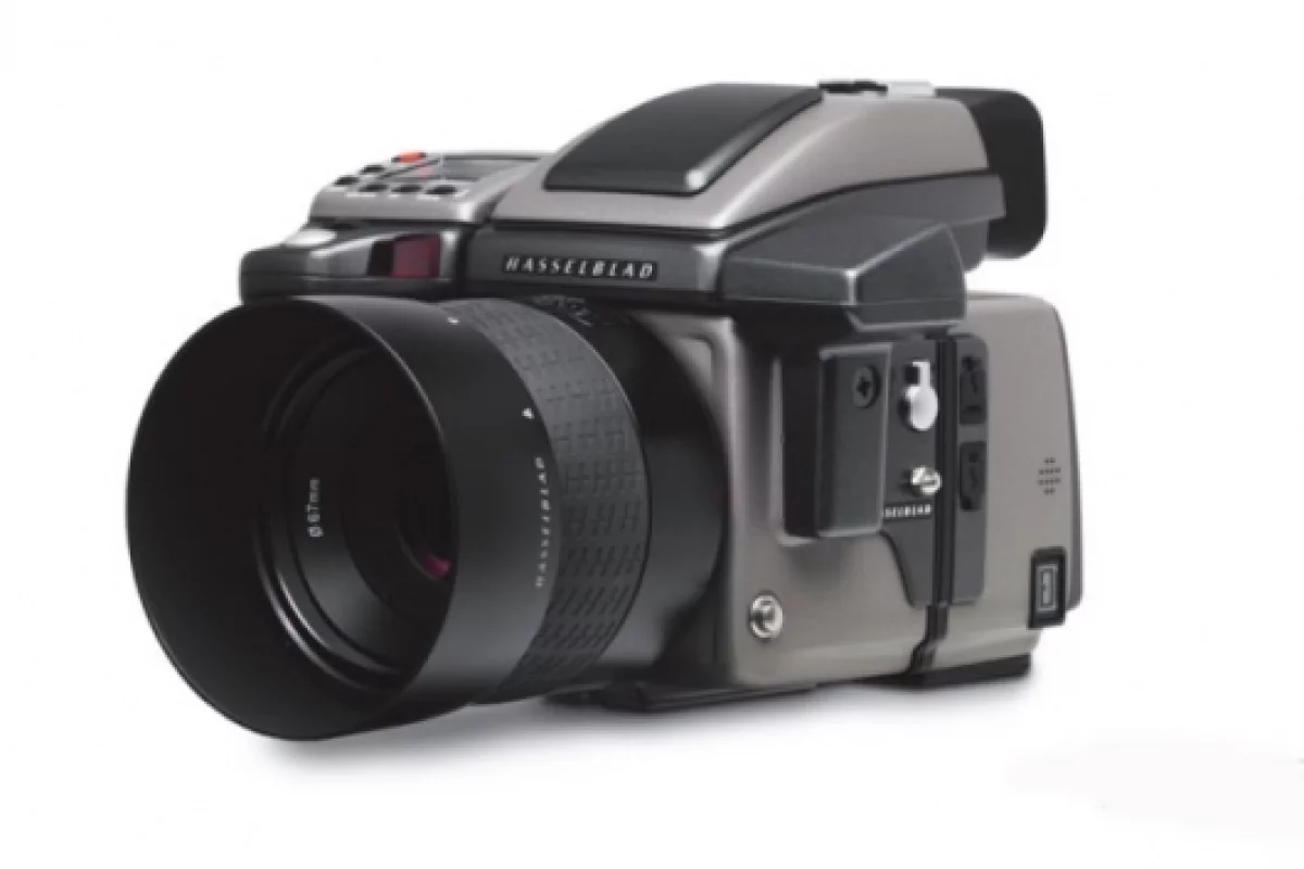 H3DII with the GIL GPS recording device attached