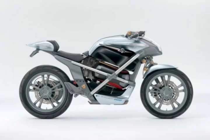 Suzuki's Crosscage concept.