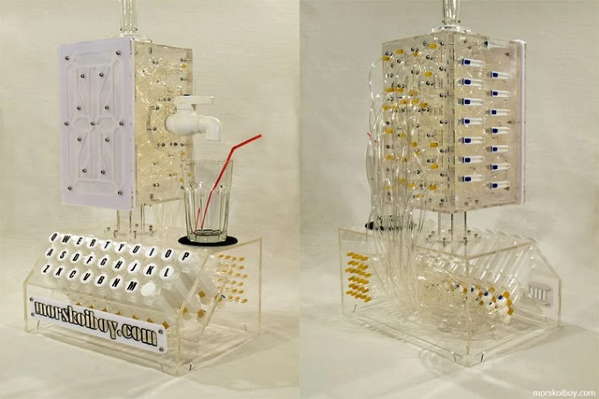 A Russian tinkerer has created a typewriter that mixes drinks based on the keys that are pressed