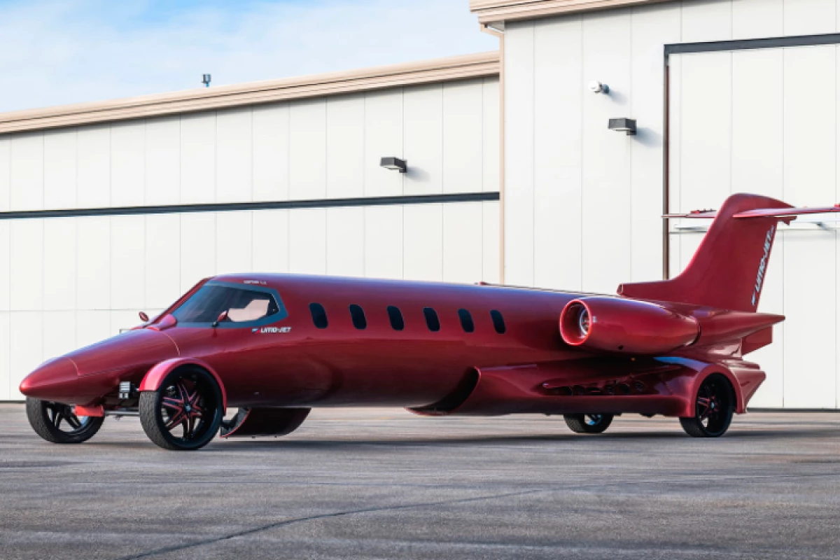 The Learmousine, in all its glory