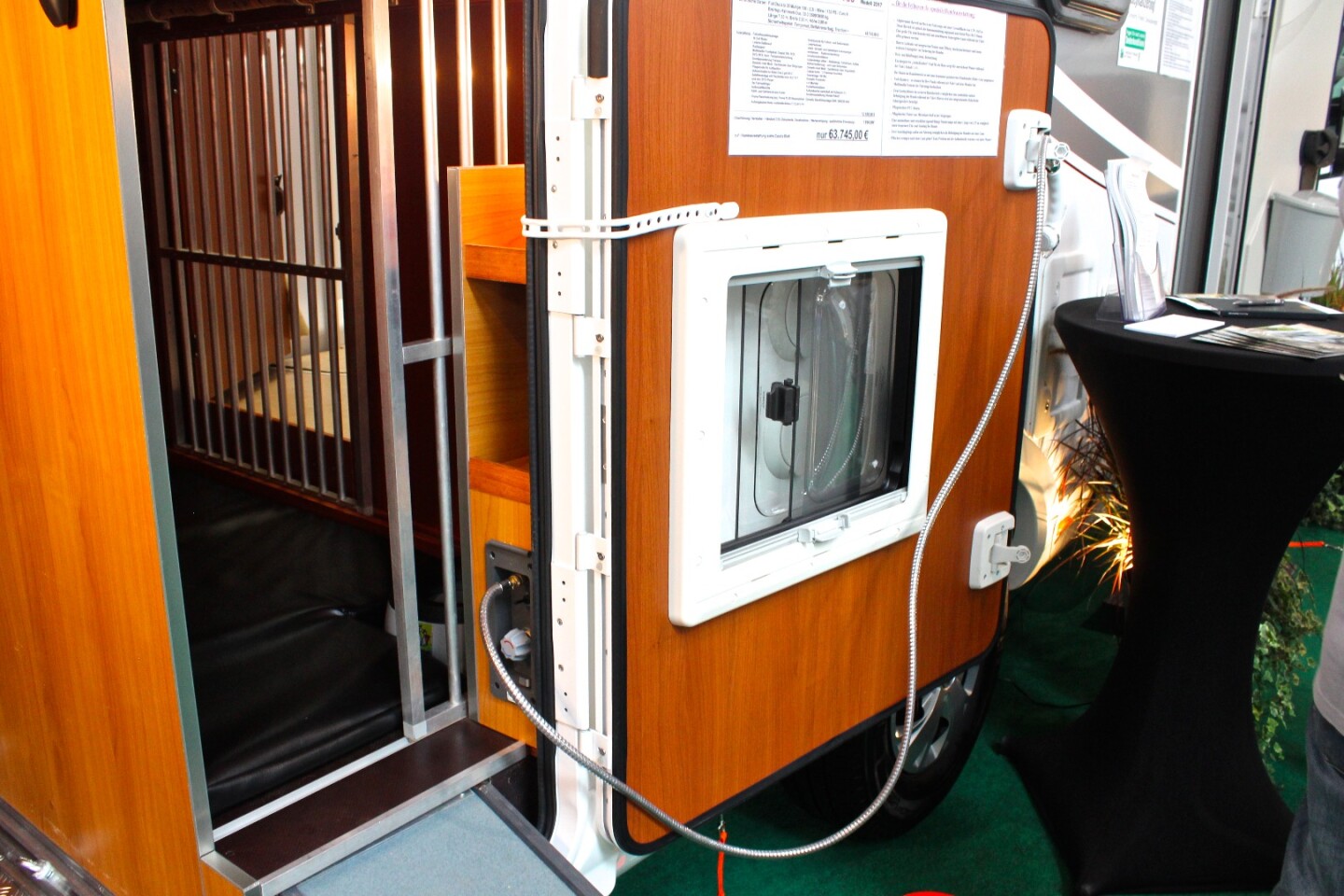 Four Paws solarequipped motorhome keeps dogs comfy in a dedicated doghouse