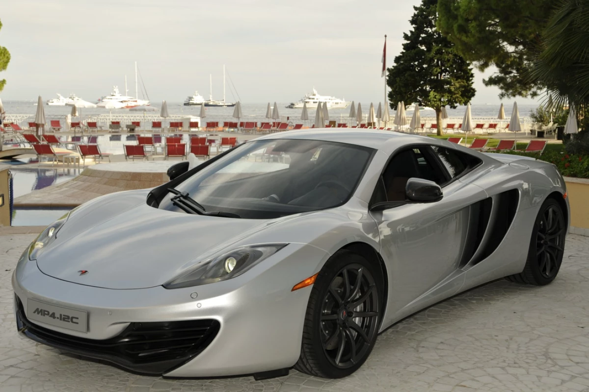 Mclaren S Mp4 12c Surprisingly Close To Something For Everyone