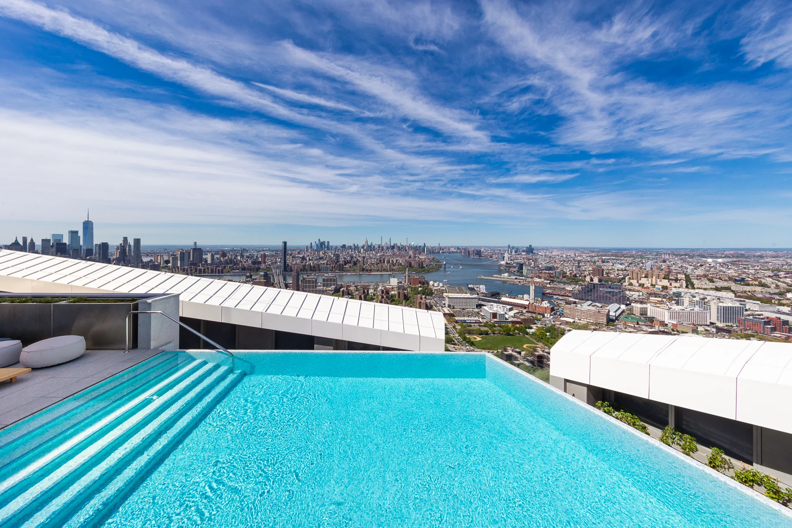Brooklyn Point's swimming pool is situated 680 ft (207 m) above the city streets