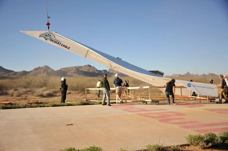 Arturo’s Desert Eagle, being lifted off the ground for its flight