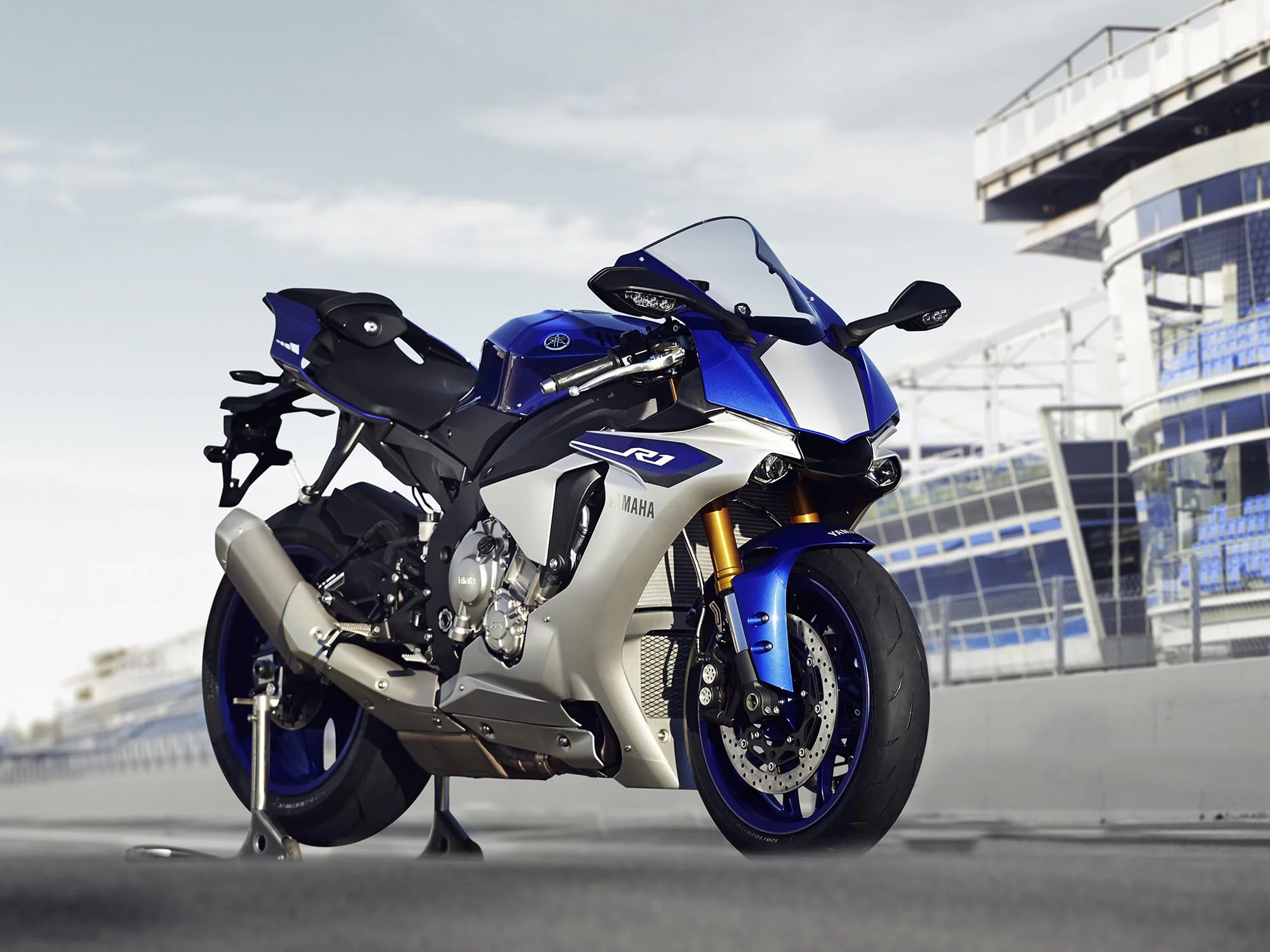 2015 Yamaha R1 - Blue