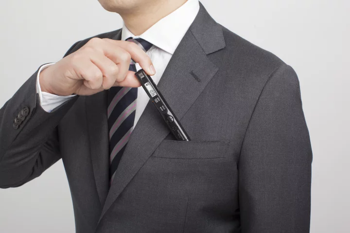 The Olympus VP-10 pocket recorder features a host of technologies to help ensure voices are captured with clarity