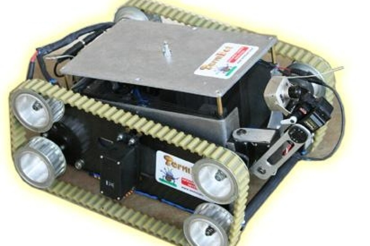 Remotecontrolled robot uses thermal imaging to detect and eradicate