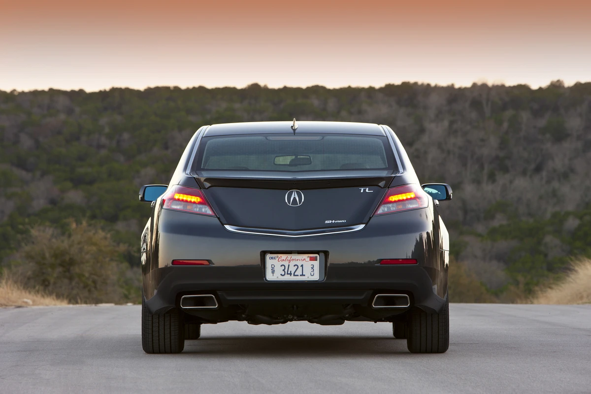 2013 Acura TL is an IIHS Top Safety Pick+