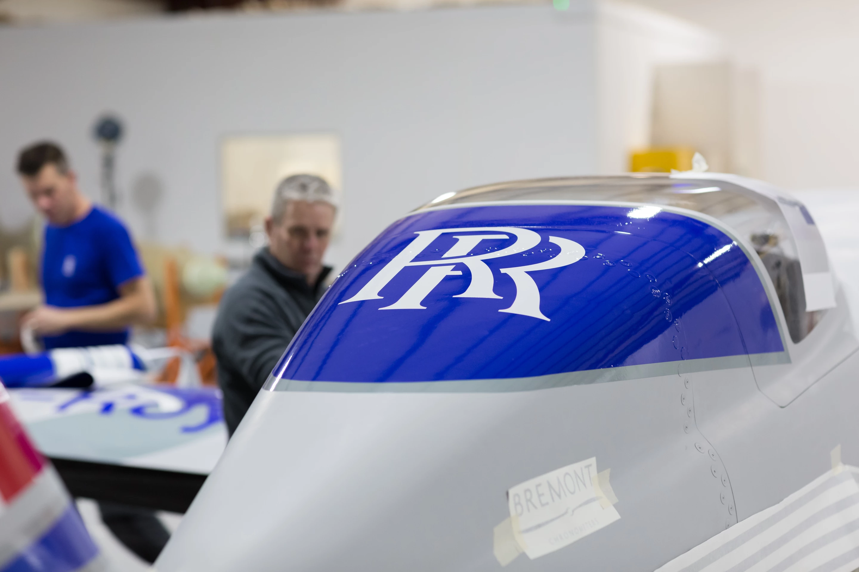 Cockpit cover of the electric racer