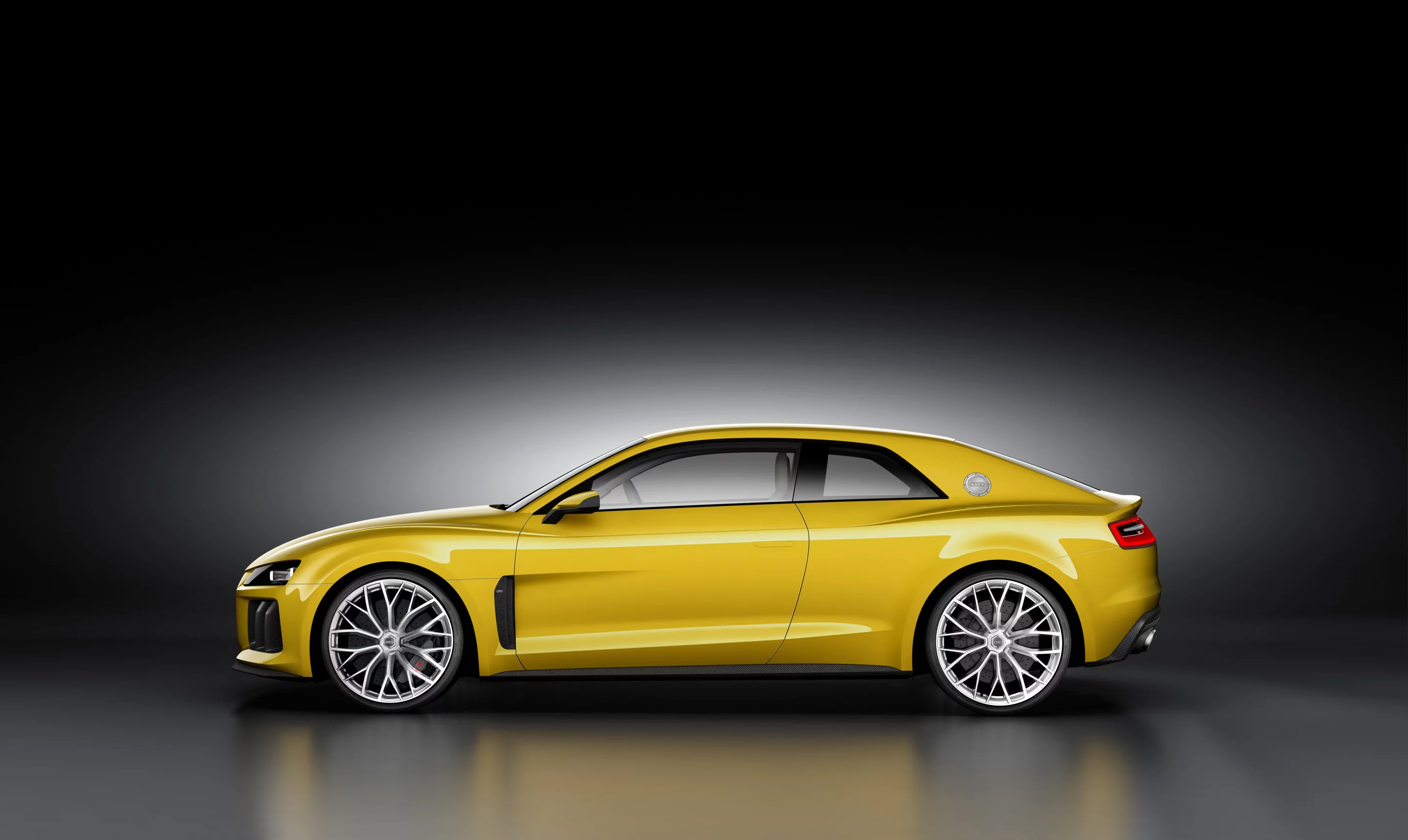 Top speed of the Audi Sport Quattro Concept is 305 km/h (189 mph)