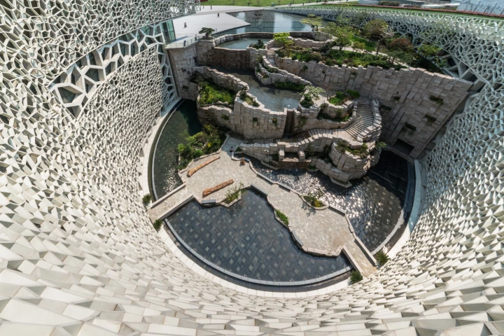 Shanghai Natural History Museum by Perkins + Will (Photo: James and Connor Steinkamp)
