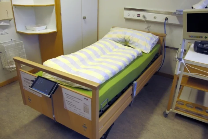 The intelligent bed, that automatically turns patients over to keep them from developing bedsores (Photo: Empa)