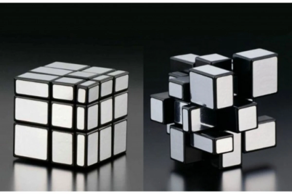 Rubik’s Mirror Blocks Puzzle aka Hidetoshi Takeji's Bump Cube