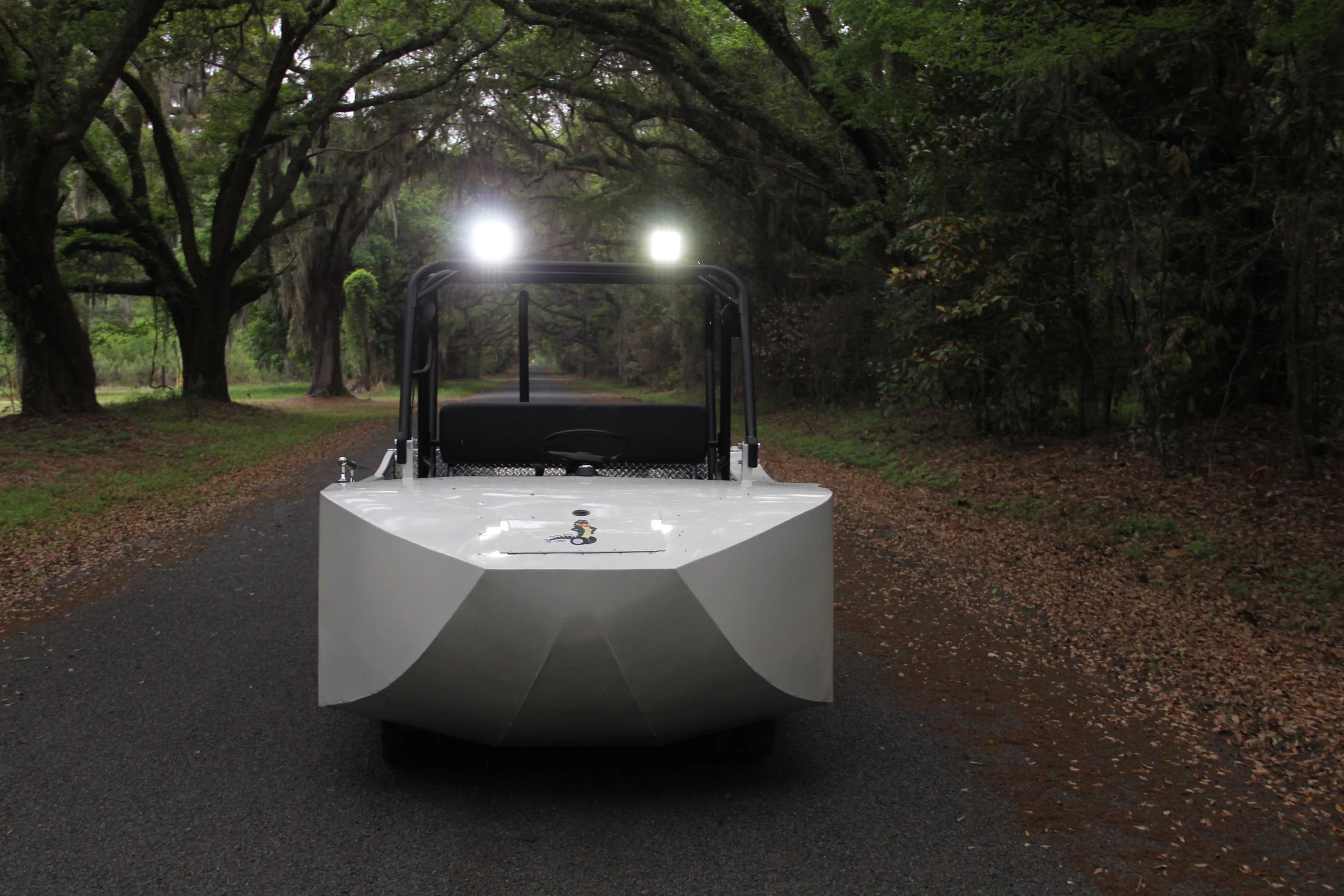 CAMI's diesel-electric hybrid amphibious Hydra Gator