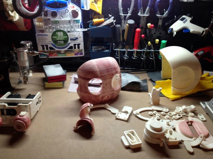 Hello Robo's communication robot is built using parts fabricated by a 3D printer
