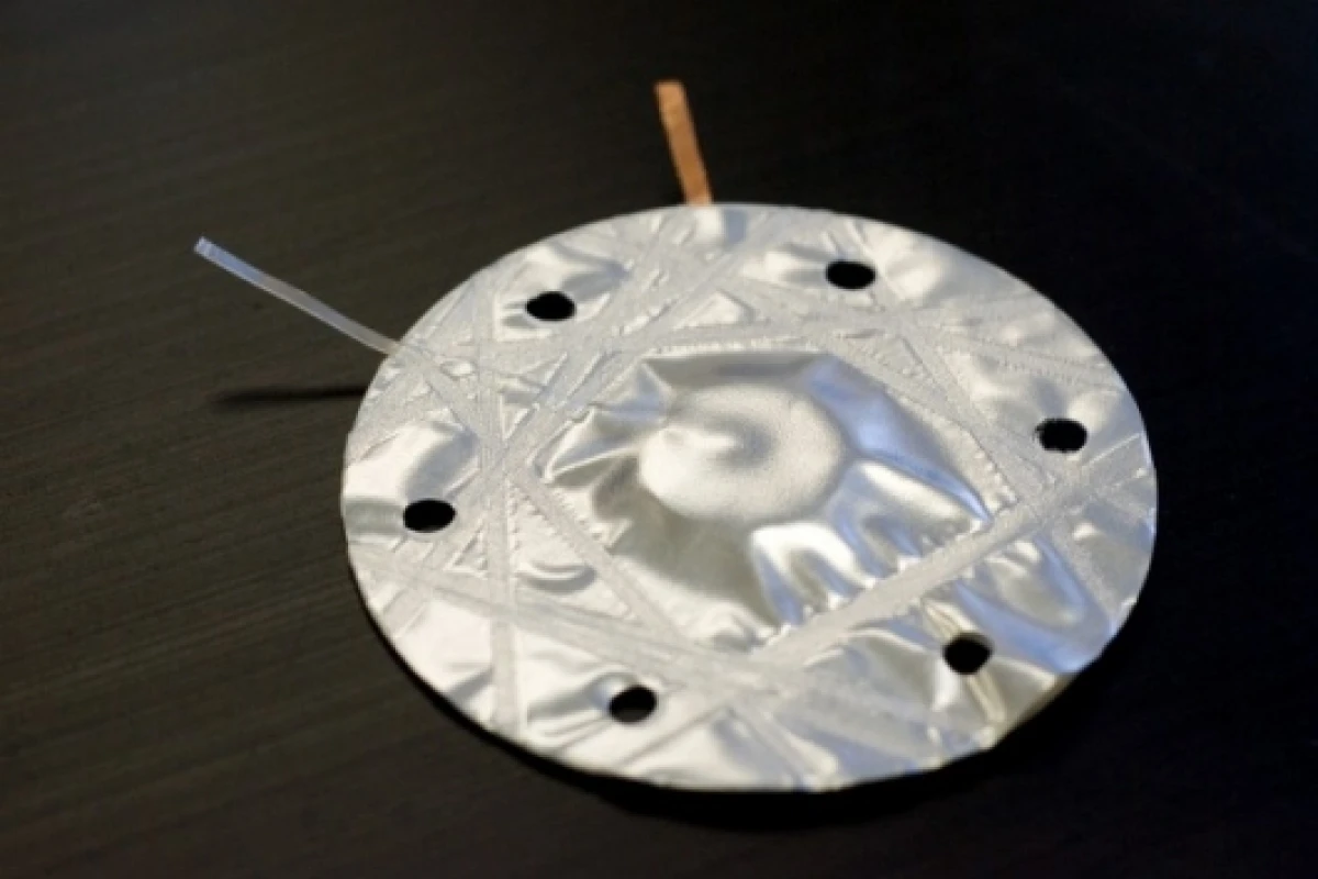 One of the smaller prototypes of the Ceramatec NaSICON solar batteries (Photo: Ceramatec)