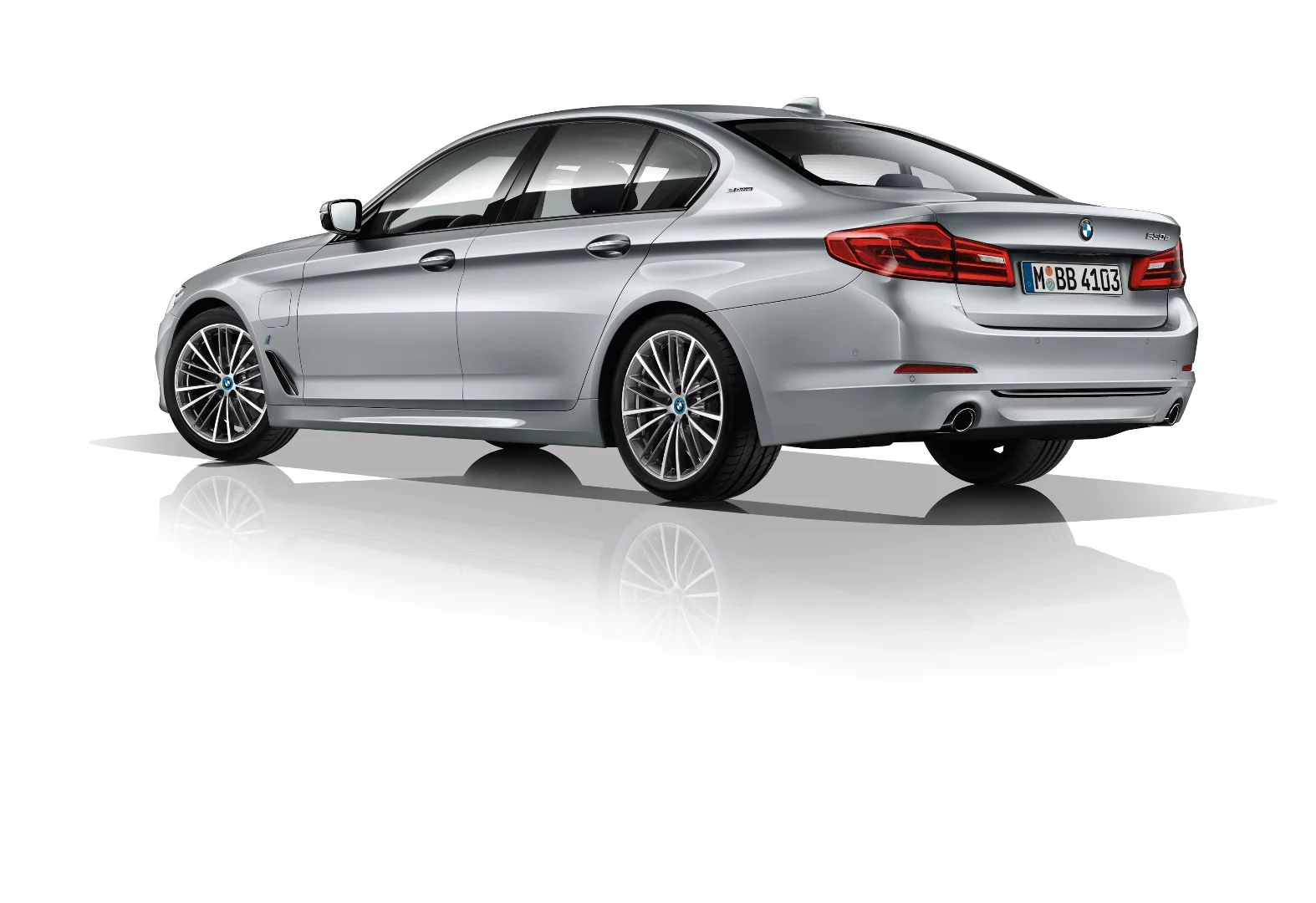 BMW is offering a hybrid 5 Series