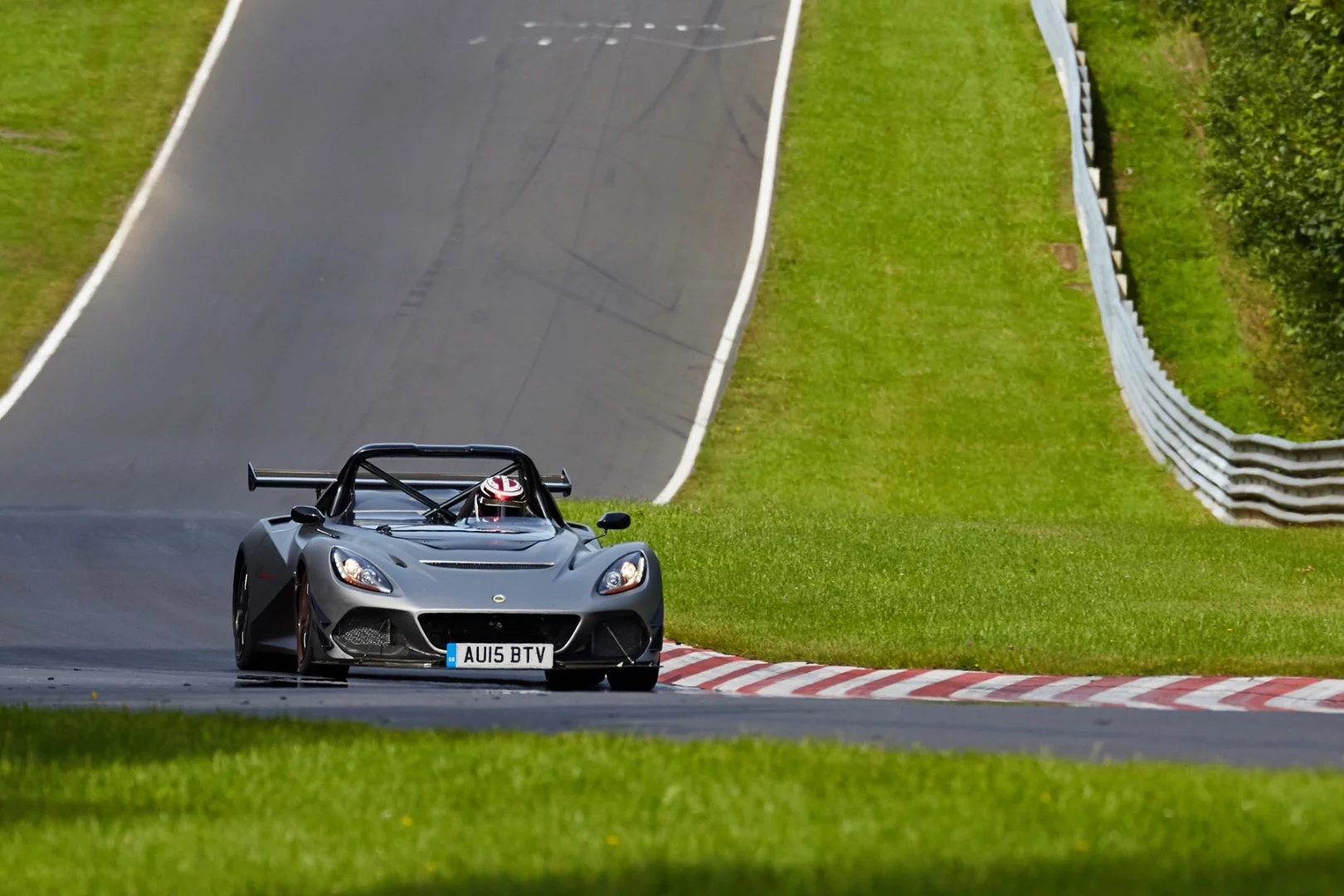 The road-legal version of the Lotus 3-Eleven tops out at 180 mph (290 km/h) and the Race version at 174 mph (280 km/h)