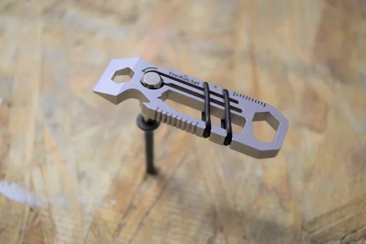 The most innovative feature of the EverRatchet multitool is the clever little quarter-inch ratchet driver in its center