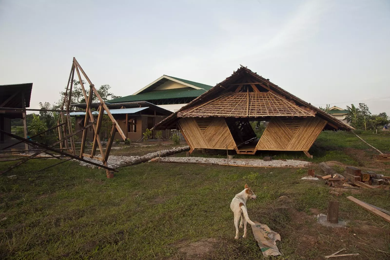 The decision to design with local traditional construction methods in mind was made in order to make future maintenance of the buildings easy (Photo: Line Ramstad/Allyse Pulliam)